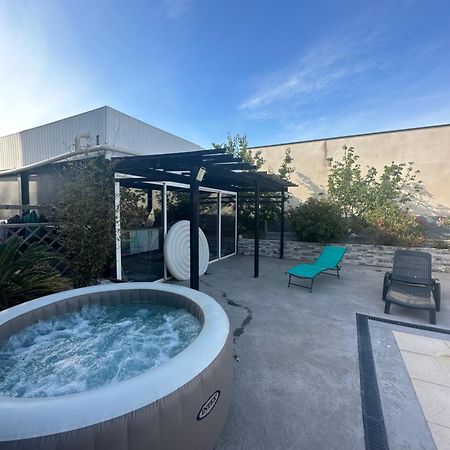 Superbe Appartement Avec Piscine Et Spa Privatif Villeneuve-lès-Béziers Dış mekan fotoğraf